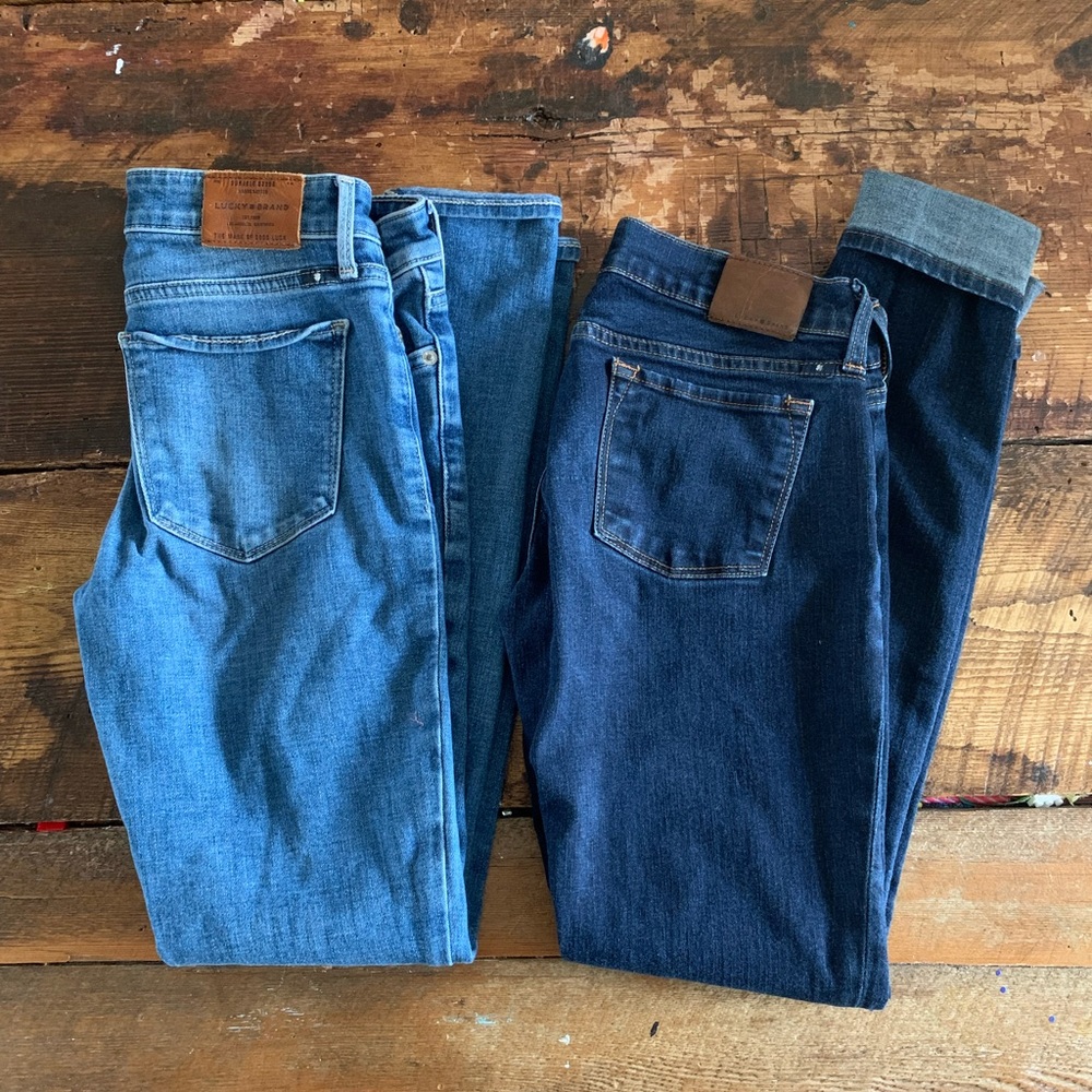 2 Pairs of Lucky Brand Skinny Jeans